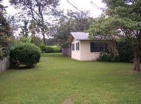 4th image of 1704 NE 22nd St