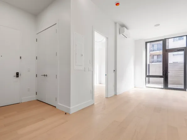 218 Front Street image 7 of 50