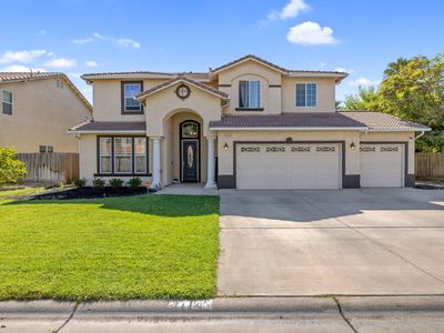 1114 Paradise Drive, Lemoore, CA, 93245