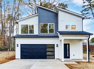 7425 Capri Dr, Huntersville, NC 28078