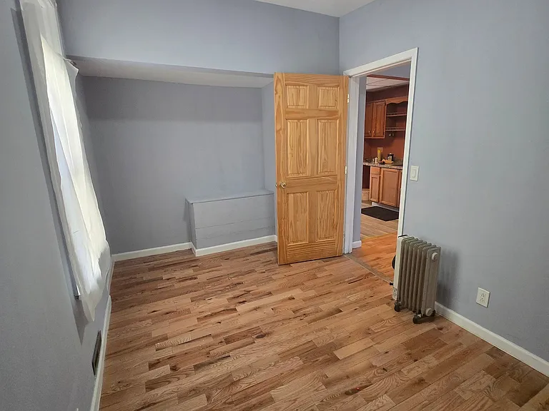 1013 Stark St #1 — Photo 7