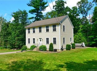 163 Tatnic Rd, Brooklyn, CT 06234