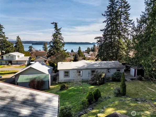 15330 Dewey Crest Lane, Anacortes, WA 98221