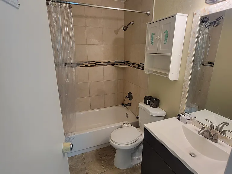 1055 Harbour Dr — Photo 14