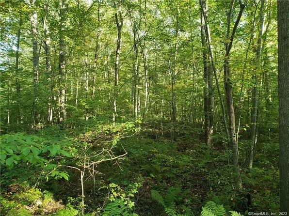 30 Anna Farm Road West, North Stonington, CT 06359