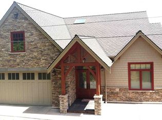 13014 Riviera Pl NE, Seattle, WA 98125