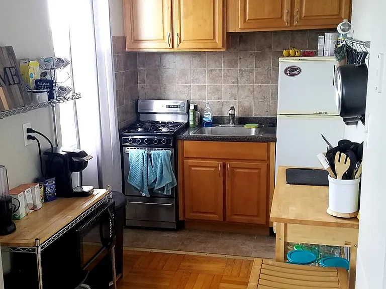 2601 Pennsylvania Ave #7 — Photo 3