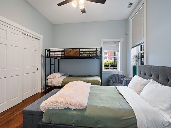 4th image of 1036 N Orleans St #1