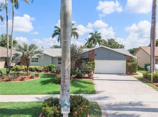 12861 SW 11th Pl, Davie, FL 33325