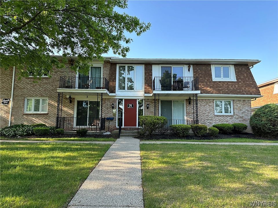 1st image of 71 Georgian Ln APT 3