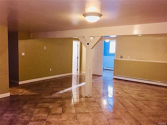 2nd image of 20 Lee Ave