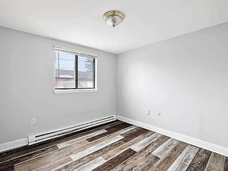 4835 N 6th St #305 — Photo 4
