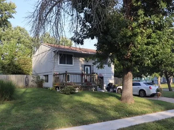 9625 Wallace Ave, Kansas City, MO 64134