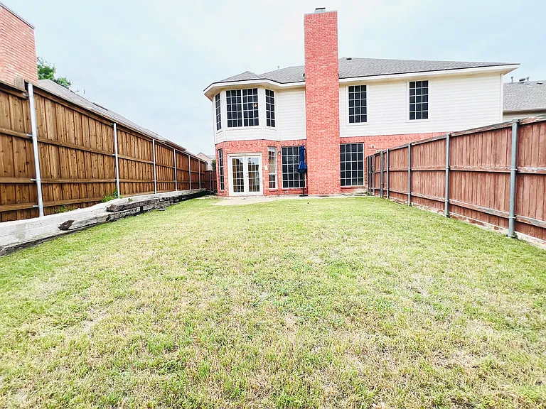 1042 Fireside Dr — Photo 26