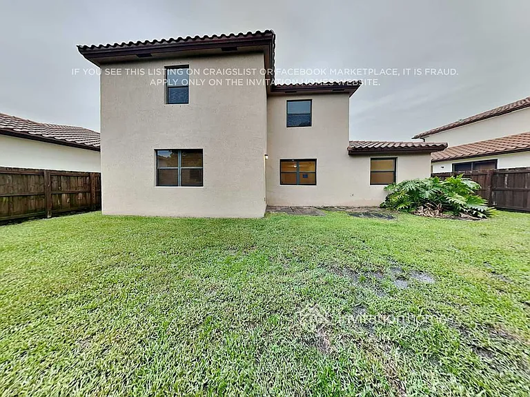 121 SE 35th Ave — Photo 21