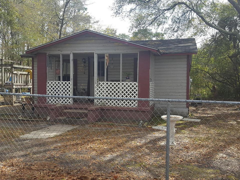 2nd image of 2912 E 5th Ct
