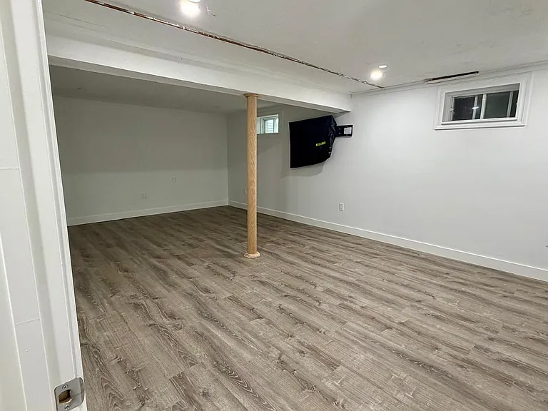 12 Anthony Dr — Photo 13