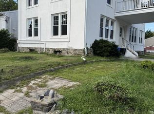 82 Marquand Ave, Yonkers, NY 10708
