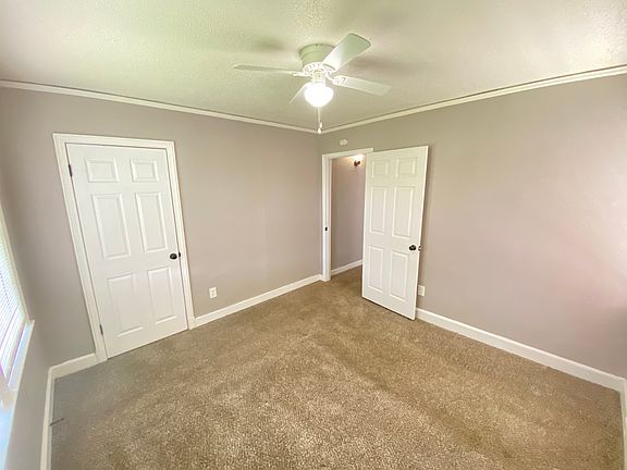 4th image of 743 E McKellar Ave