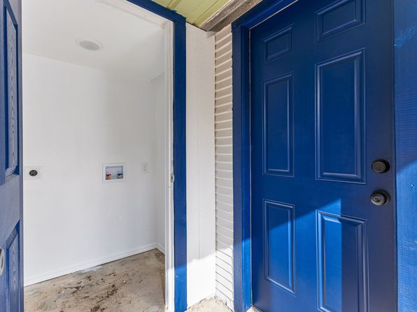 Additional property image - 1203 S Waverly Dr, Dallas, TX 75208