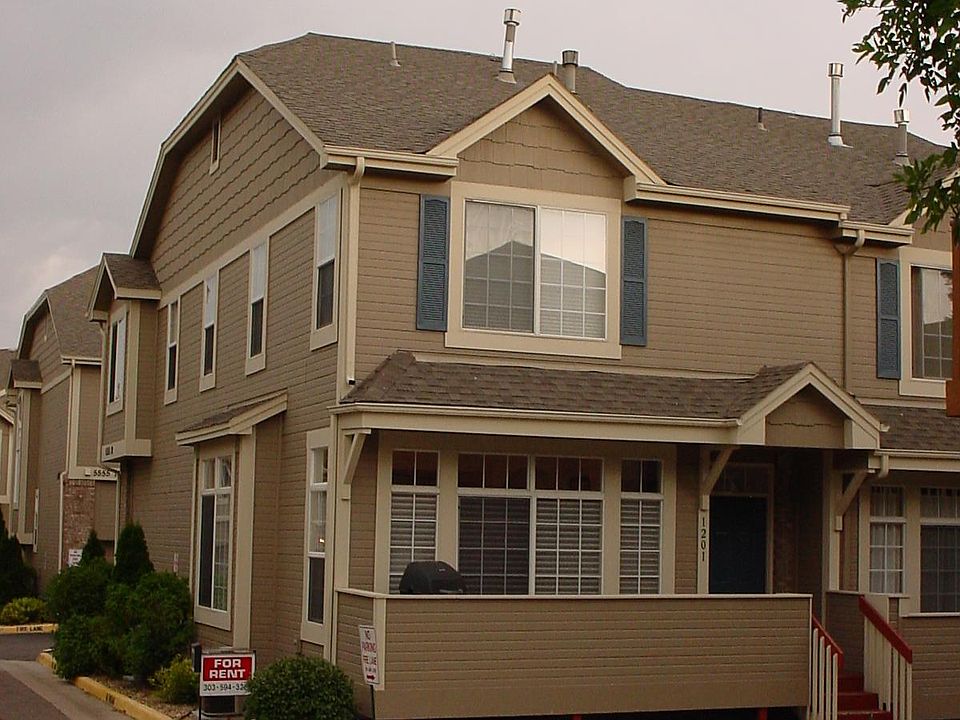 Bright and spacious townhome end unit with 2 car attached garage and unfinished basement for storage.