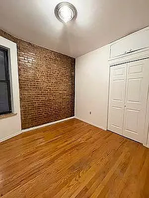 Rented by Jonis Realty | media 11