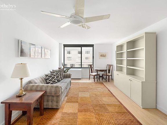 2nd image of 270 W 17th St APT 6I