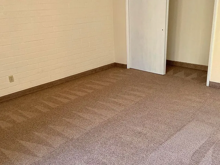 1155 E 200 S — Photo 11