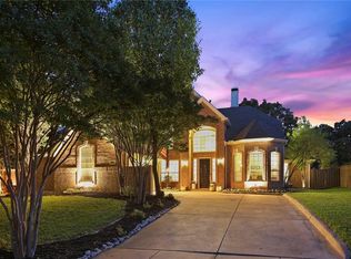 803 Oakcrest Ct, Southlake, TX 76092