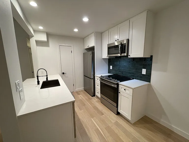 9908 Brasher Dr #B — Photo 2