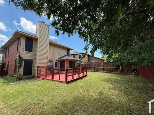 1329 Jasmine Dr, Lewisville, TX 75077