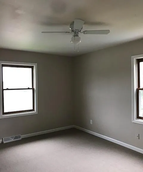 629 Edmund St #B — Photo 13