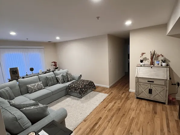 272 Union Ave APT 6, Rutherford, NJ 07070