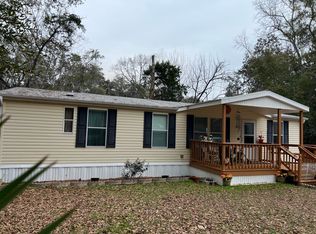 700 Persimmon St, Freeport, FL 32439