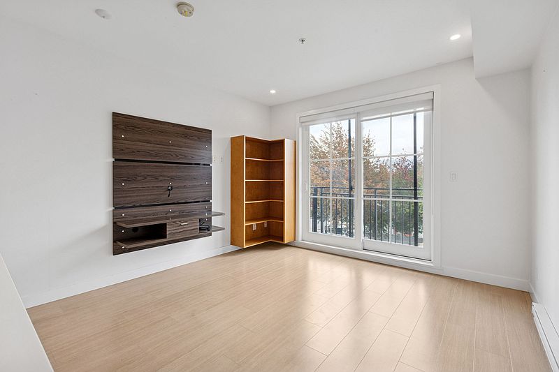 Vancouver Apartment for rent - 2 Bedrooms — photo 11