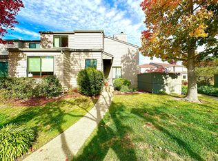 126 Sandpiper Cir, Corte Madera, CA 94925