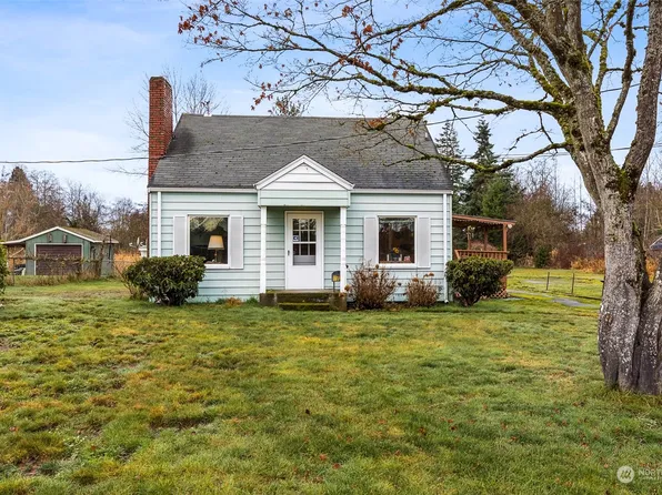 9720 24th Avenue E, Tacoma, WA 98445
