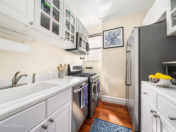4th image of 257 Central Park W APT 11G
