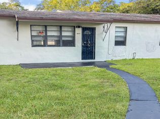 3045 NW 68th St, Miami, FL 33147