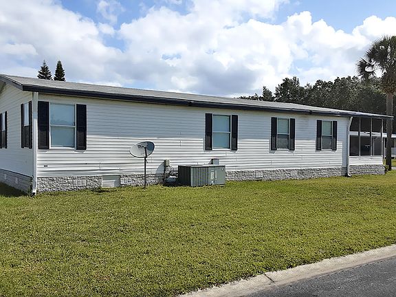 3rd image of 975 Ponytail Palm Cir #7100