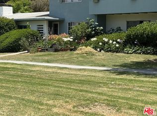 5183 Village Grn, Los Angeles, CA 90016