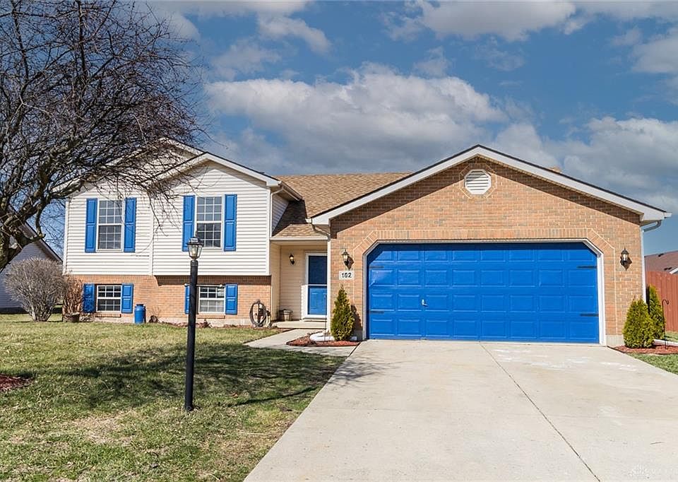 1st image of 102 Krug Dr