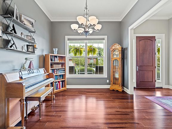 2nd image of 2206 Oak Harbor Ct