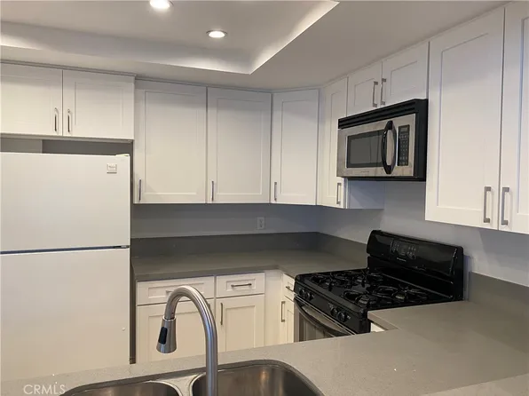 64 Greenfield #61, Irvine, CA 92614