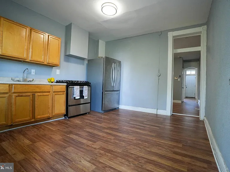 1603 E Lanvale St — Photo 7