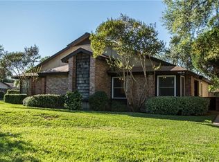1423 W Braker Ln #B, Austin, TX 78758