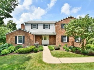 122 Fireside Dr, Mcmurray, PA