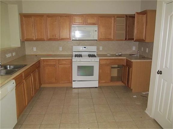 4th image of 13019 Brutus Hill Ln