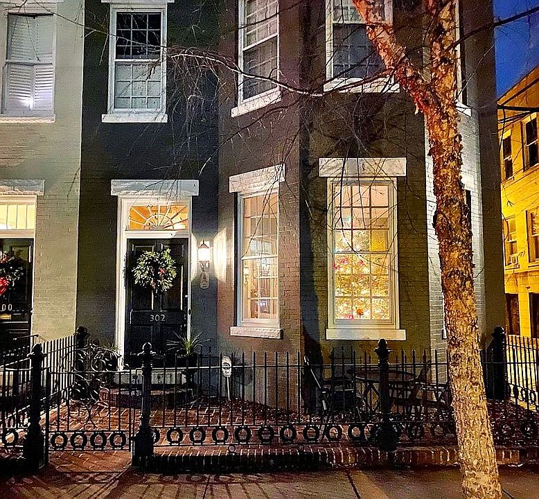 2nd image of 302 N Allen Ave