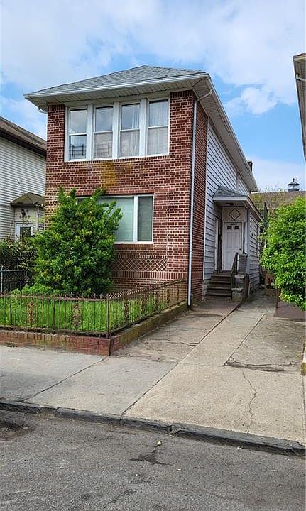 2nd image of 4610 Surf Ave